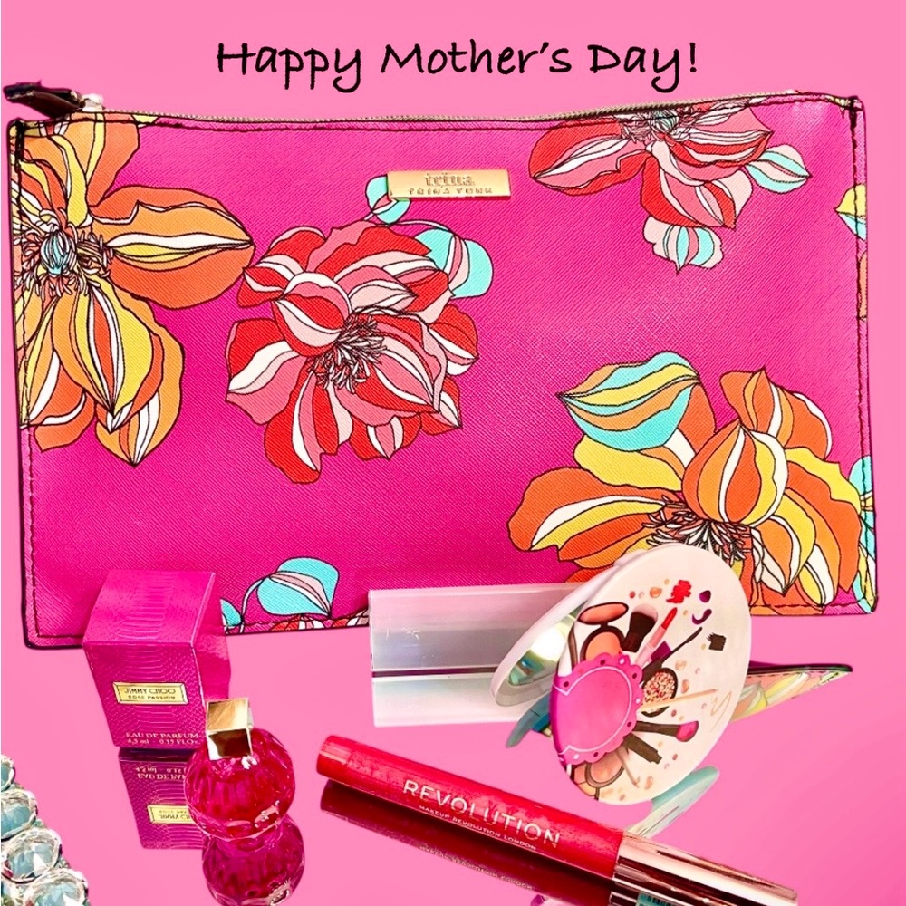 Trina Turk Floral Pink Cosmetic Bag/Jimmy Choo MiniParfum/Revolution Lip/Mirror